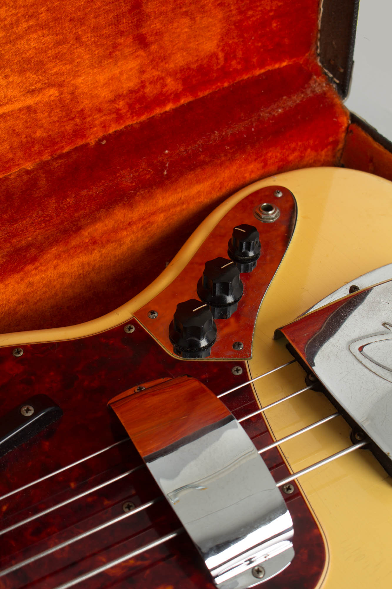 Fender Jazz Bass Solid Body Electric Bass Guitar (1965)