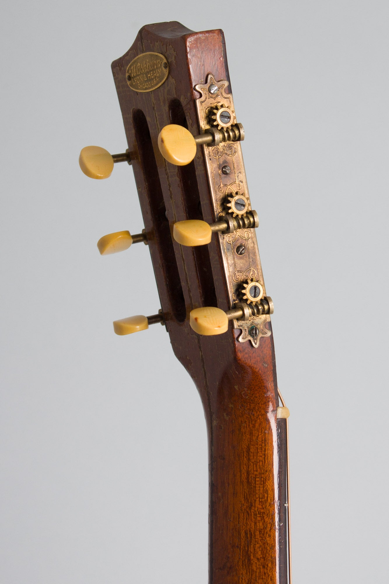 Washburn Bell Style 5270 Flat Top Acoustic Guitar (1926)