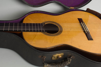Manuel Velazquez Classical Guitar (1955)
