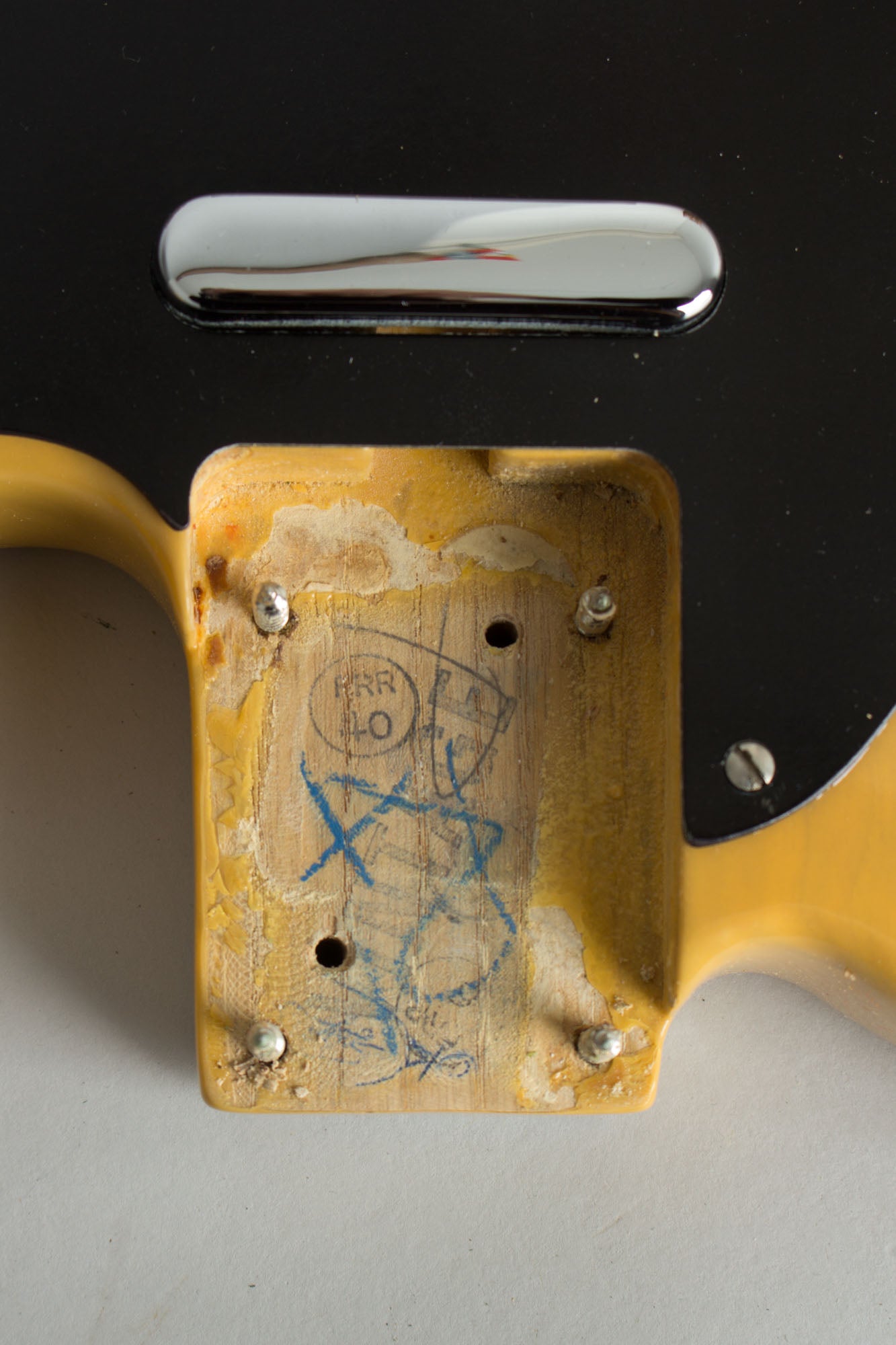 Fender Telecaster '52 Re-Issue AVRI Solid Body Electric Guitar (1982)
