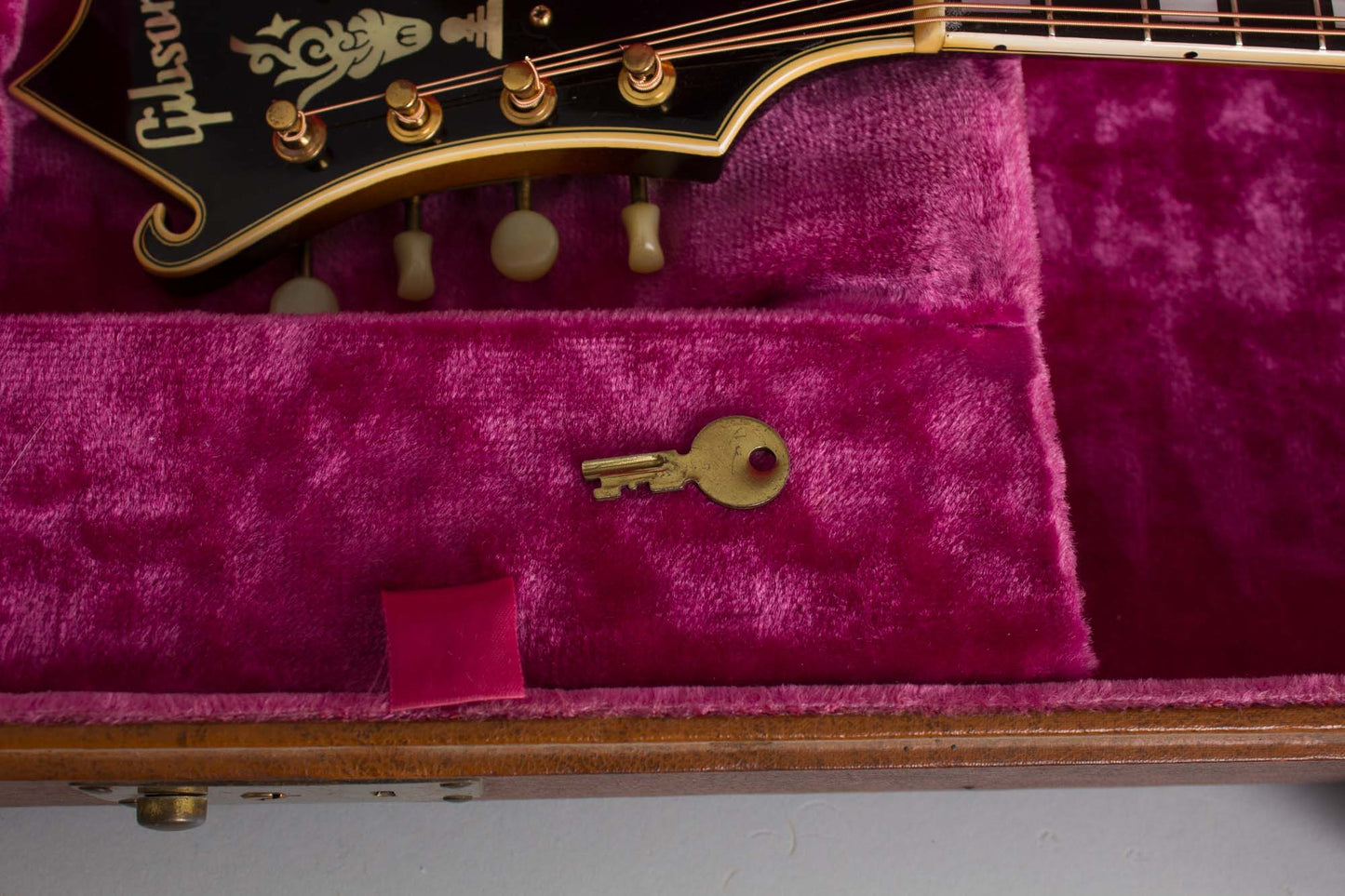 Gibson F-5 Carved Top Mandolin (1951)