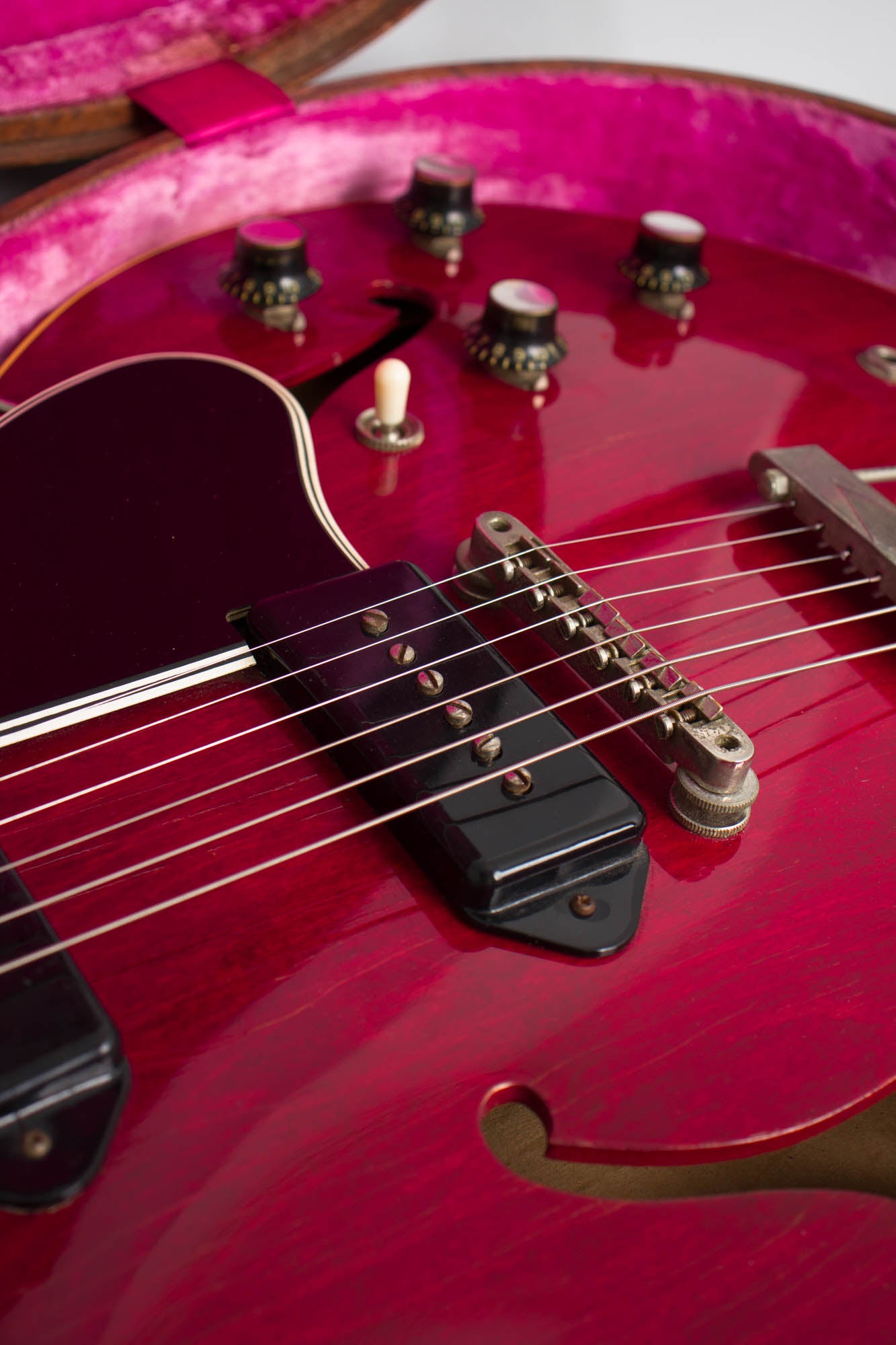 Gibson ES-330TDC Thinline Hollow Body Electric Guitar (1961)