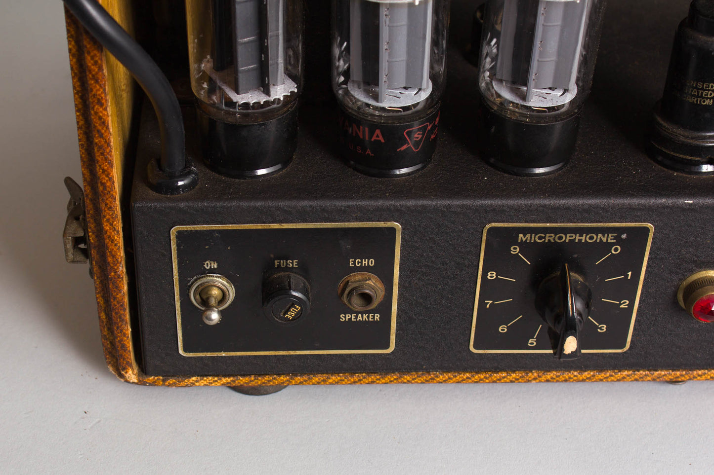 Gibson EH-150 Tube Amplifier (1938)