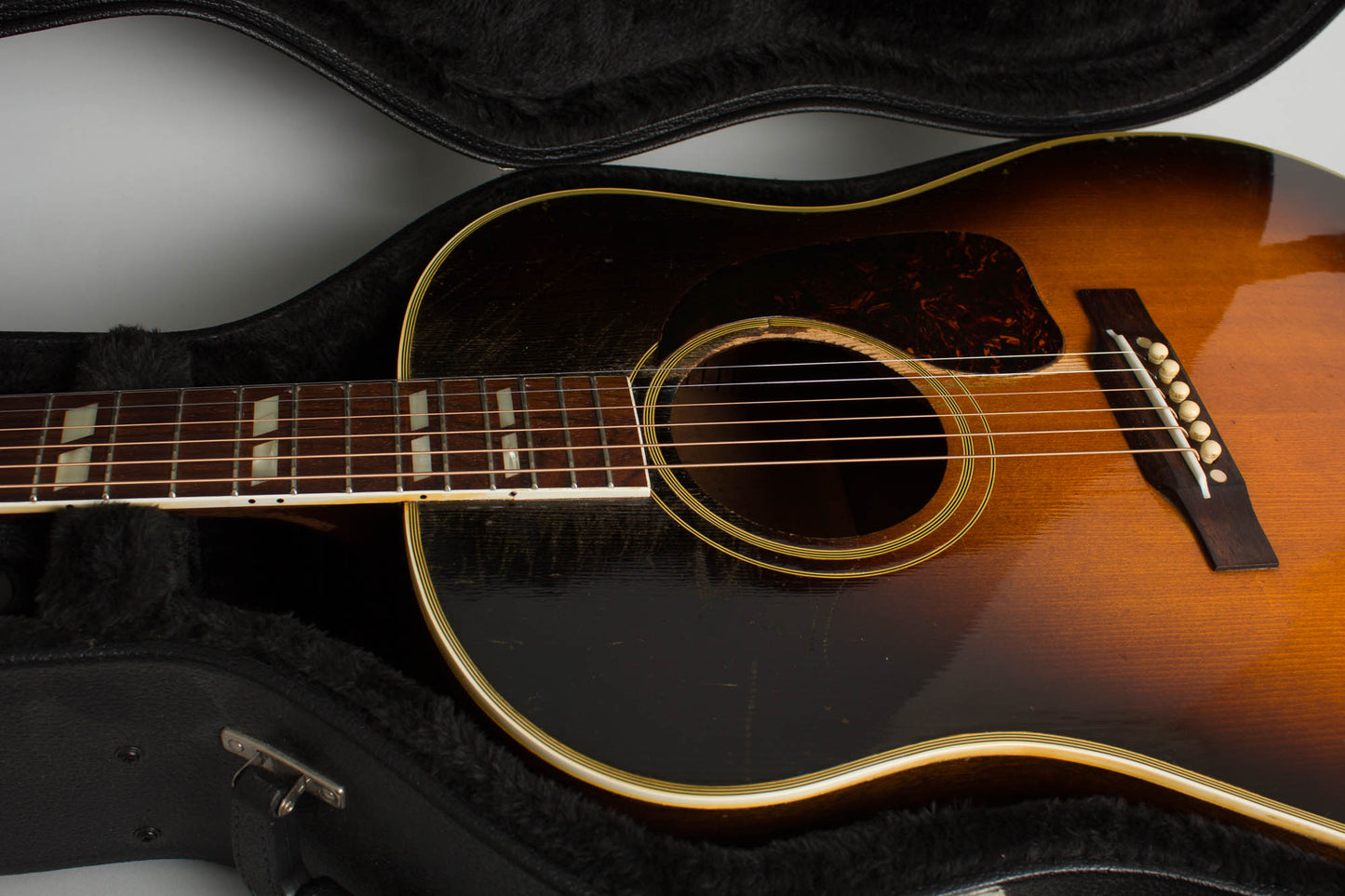 Gibson SJ Southern Jumbo Flat Top Acoustic Guitar (1948)