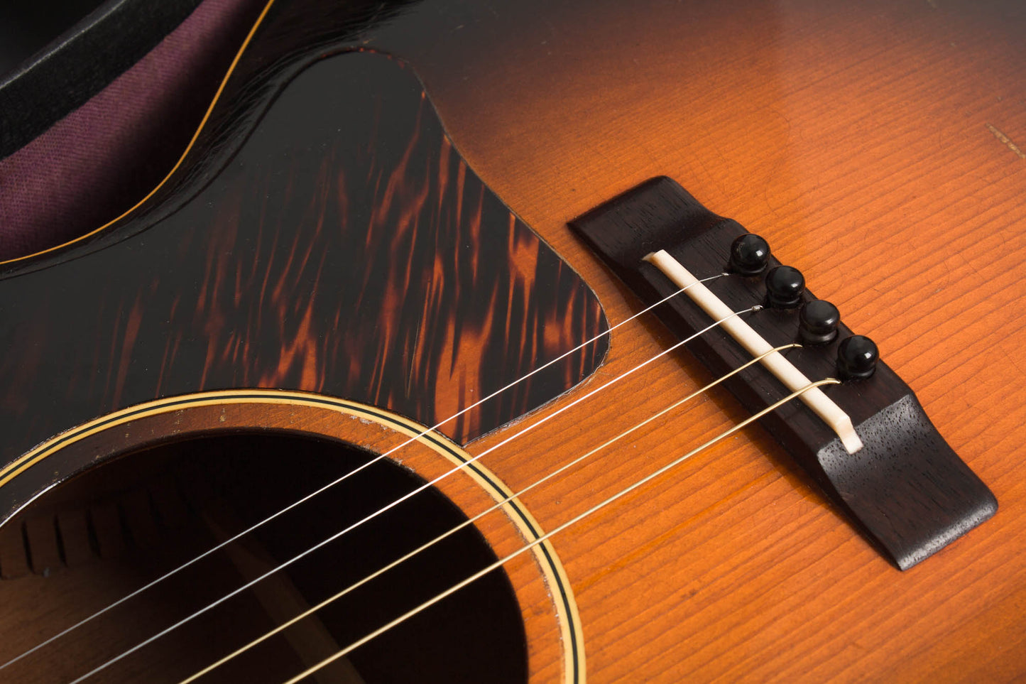 Gibson TG-00 Flat Top Tenor Guitar (1936)