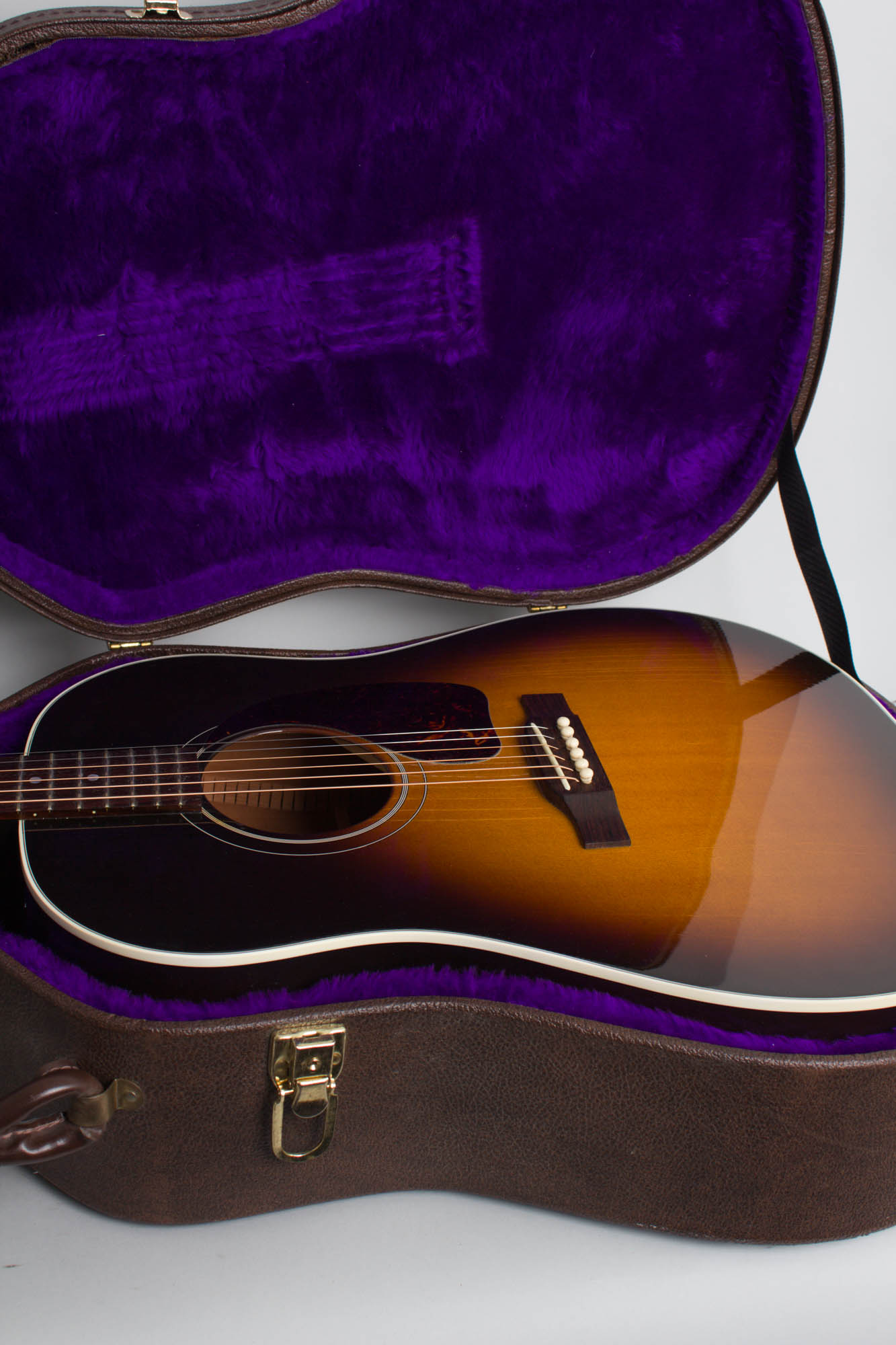 Gibson J-45 Flat Top Acoustic Guitar (1996)