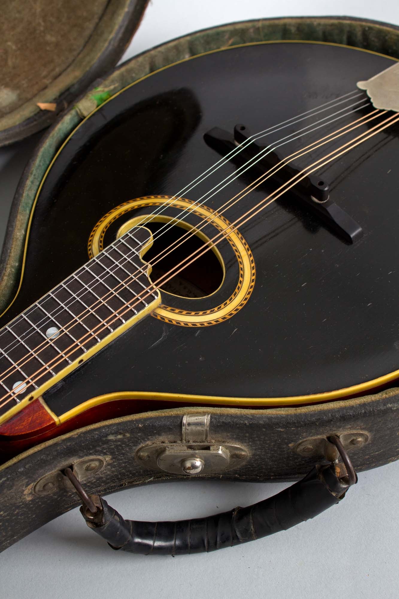 Gibson A-4 Carved Top Mandolin (1913)