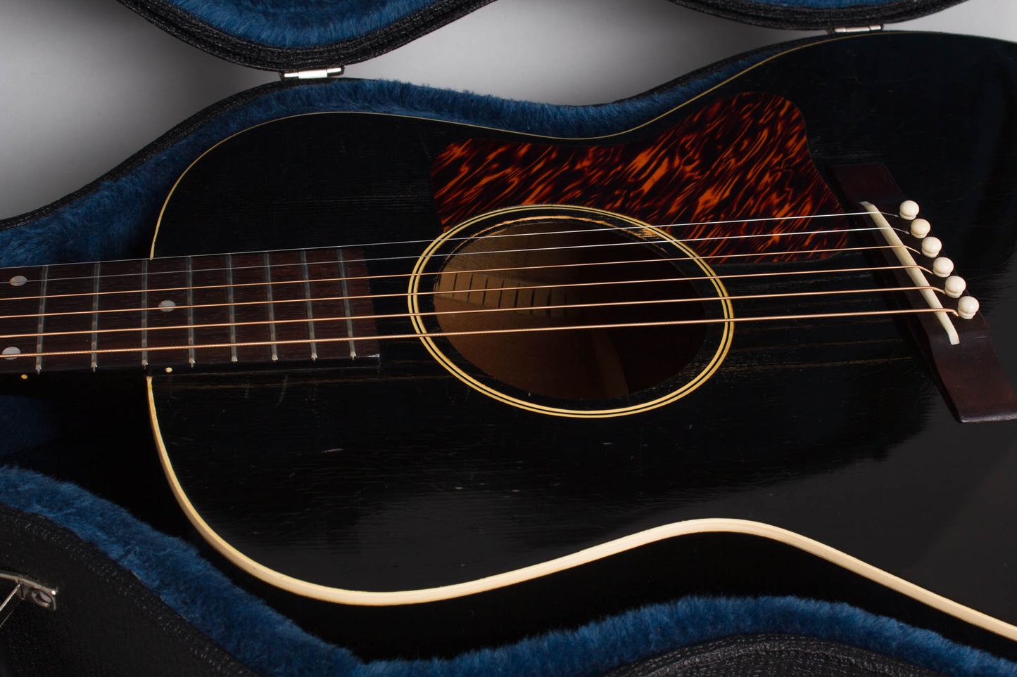 Gibson L-00 Flat Top Acoustic Guitar (1936)