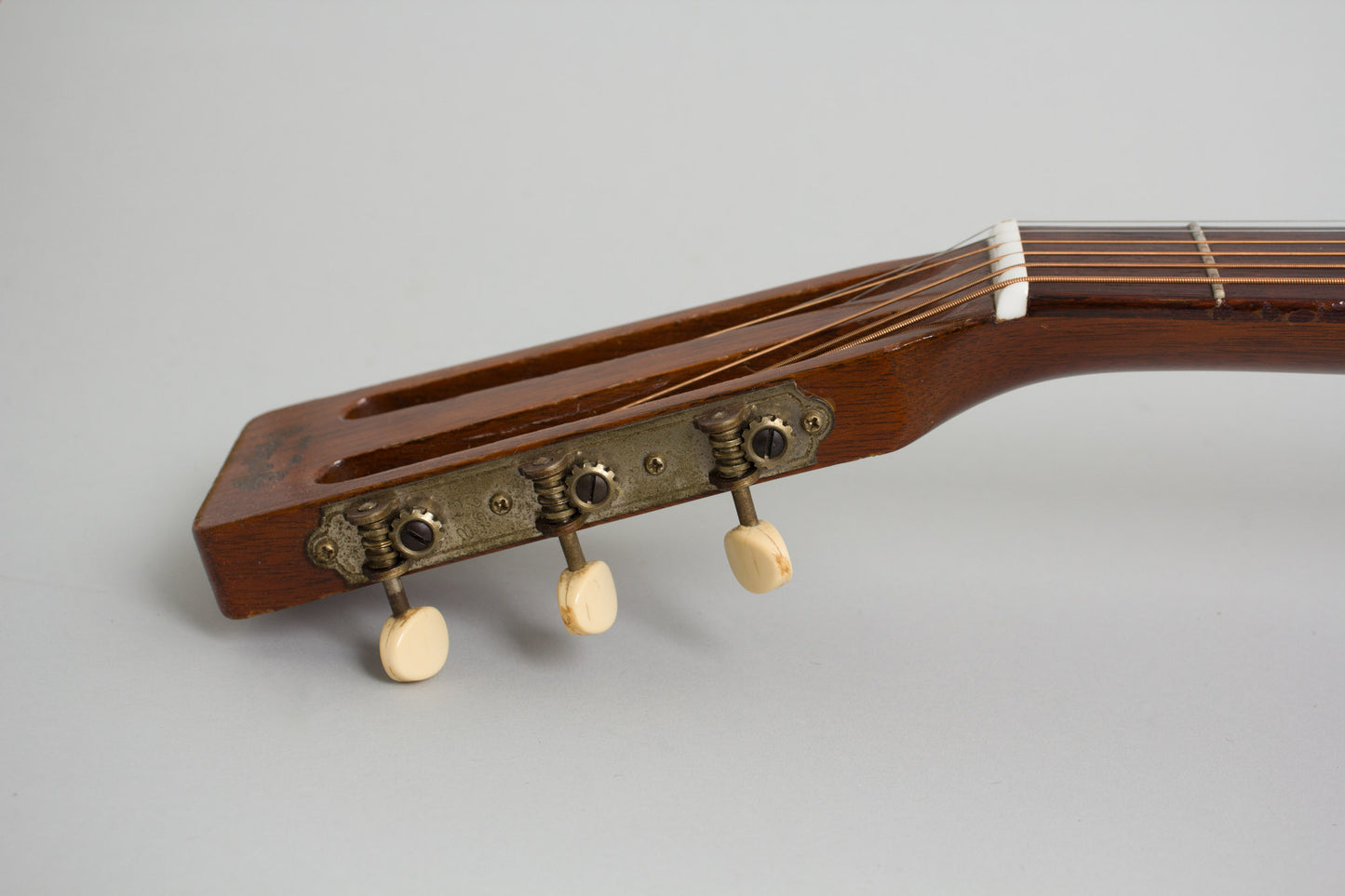 C. F. Martin 00-21NY Flat Top Acoustic Guitar (1965)