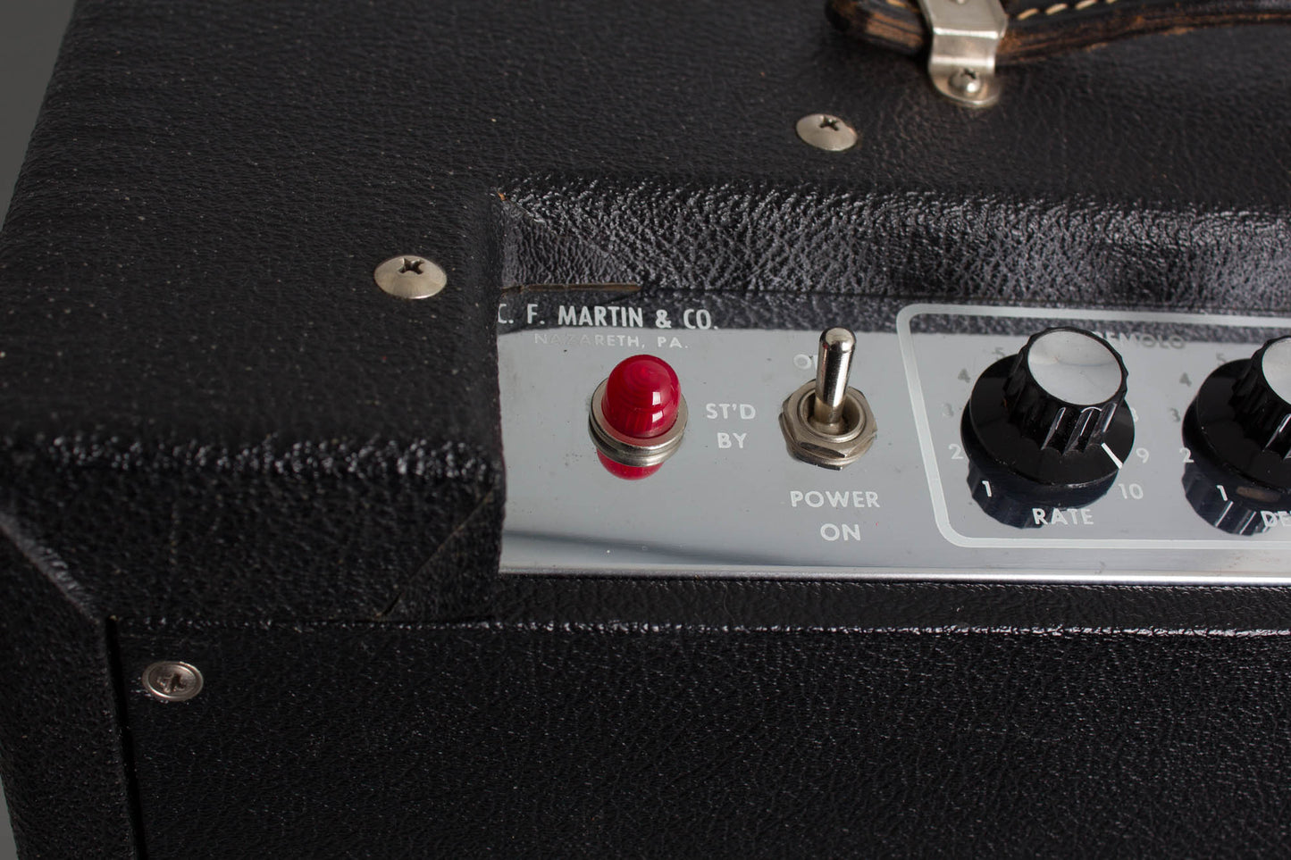 DeArmond Martin Model 112T Tube Amplifier (1961)