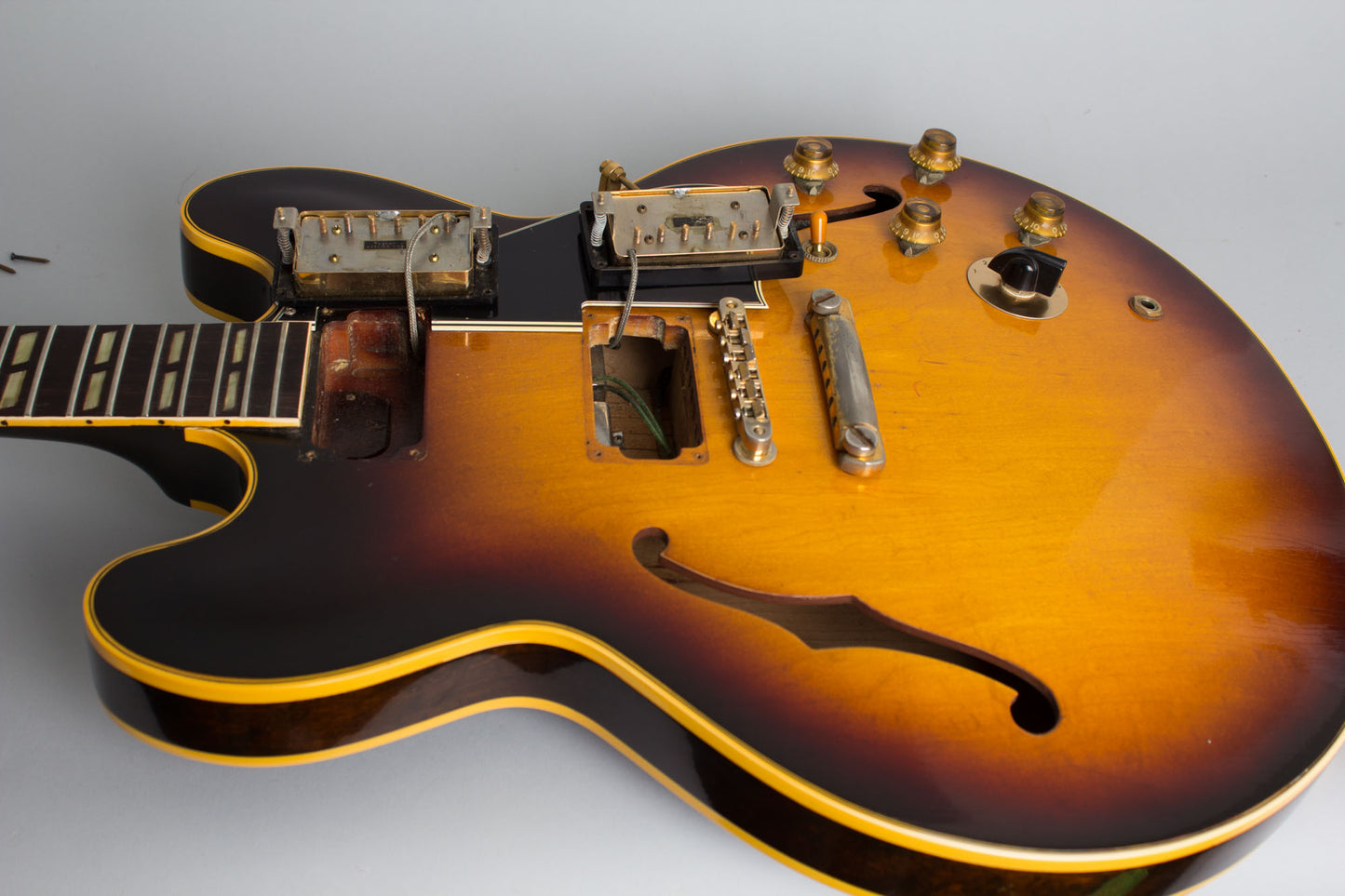 Gibson ES-345TD Semi-Hollow Body Electric Guitar (1960)