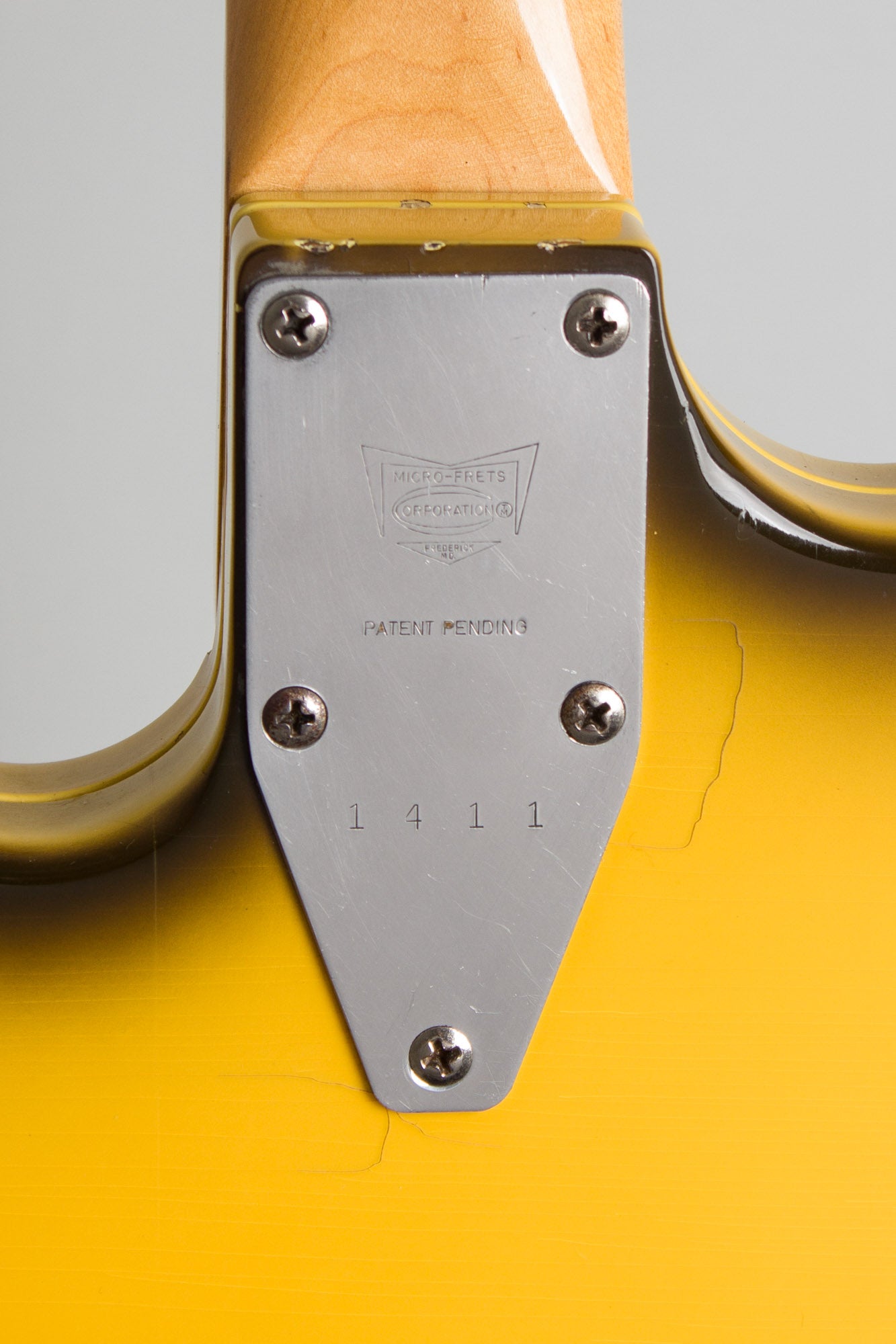 Micro-Frets Golden Melody Semi-Hollow Body Electric Guitar (1969)