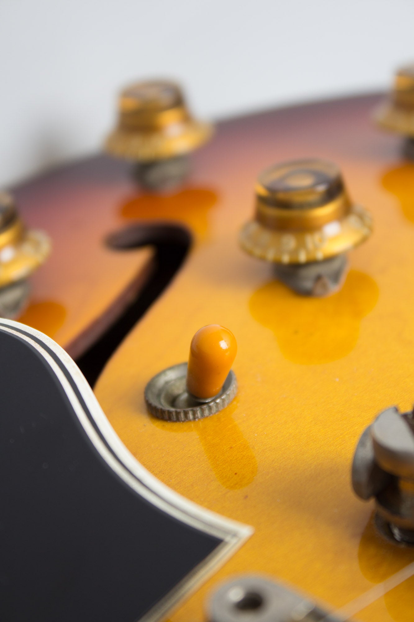 Gibson ES-335TD Semi-Hollow Body Electric Guitar (1959)