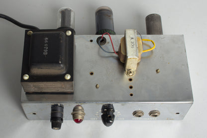 Fender Champ 5F1 Tube Amplifier (1958)