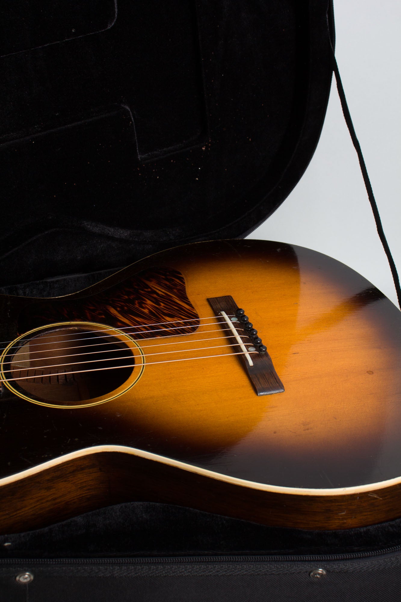 Gibson HG-00 Flat Top Acoustic Guitar (1937)