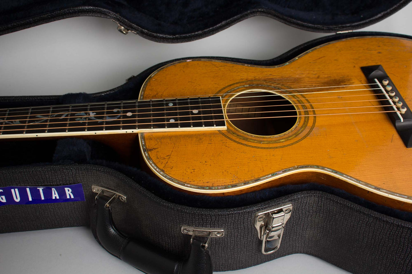 Soverign Concert size Flat Top Acoustic Guitar (1920s)
