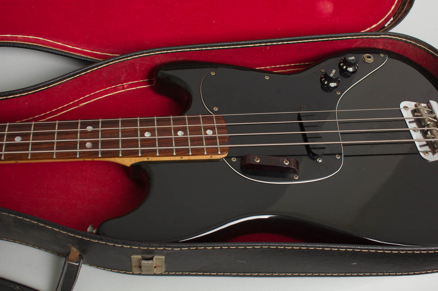 Fender Musicmaster Bass Solid Body Electric Bass Guitar (1979)