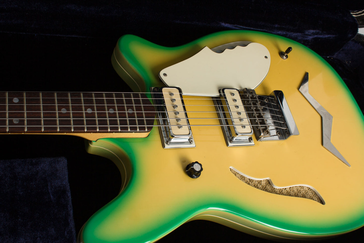 Micro-Frets Golden Melody Semi-Hollow Body Electric Guitar (1969)