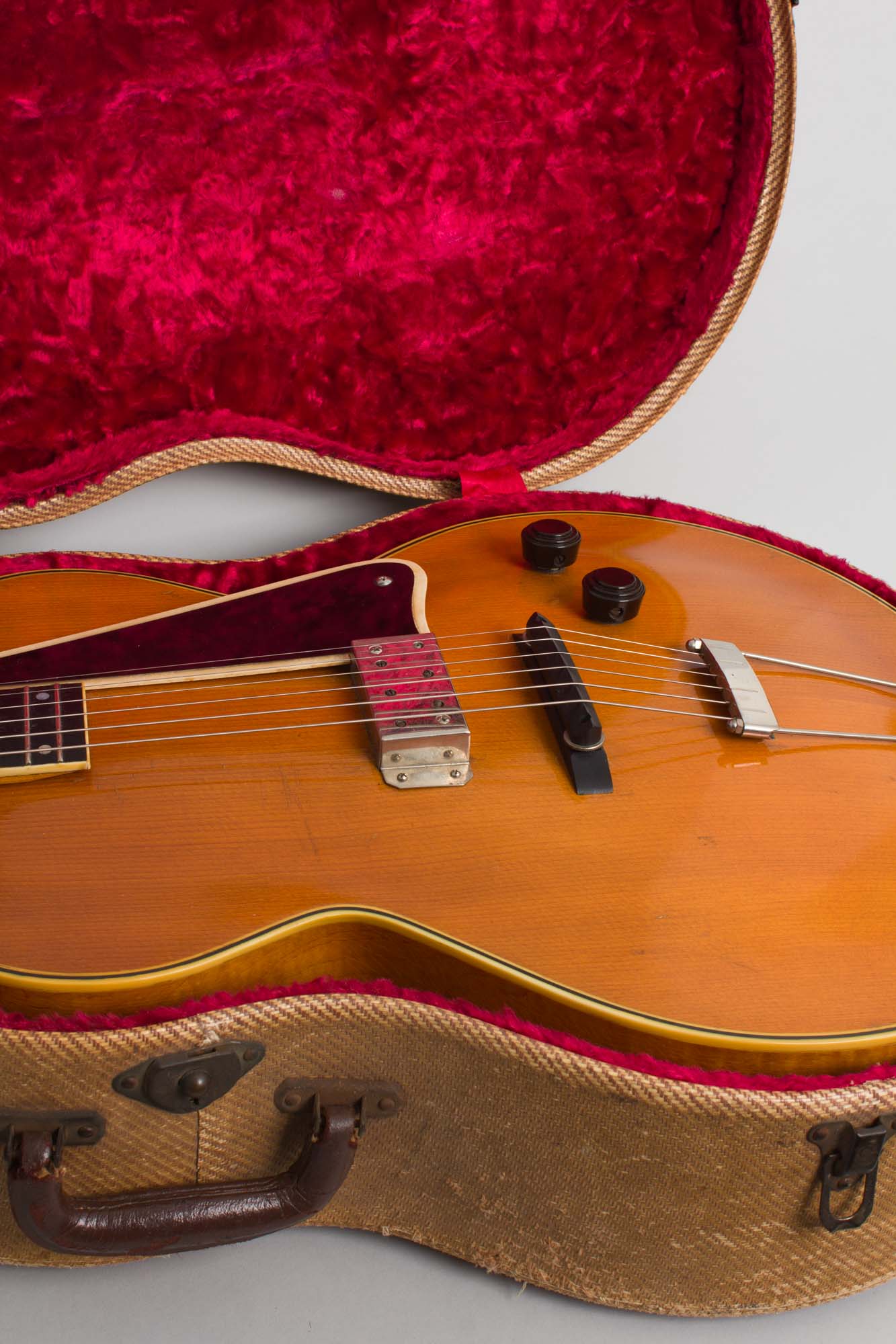 National New Yorker Arch Top Hollow Body Electric Guitar (1941)