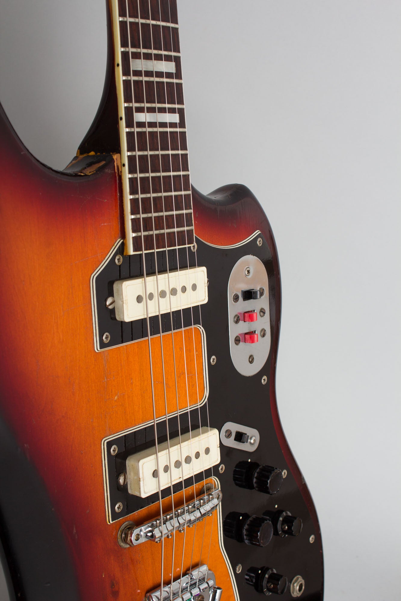 Guild S-200 Thunderbird Solid Body Electric Guitar (1966)