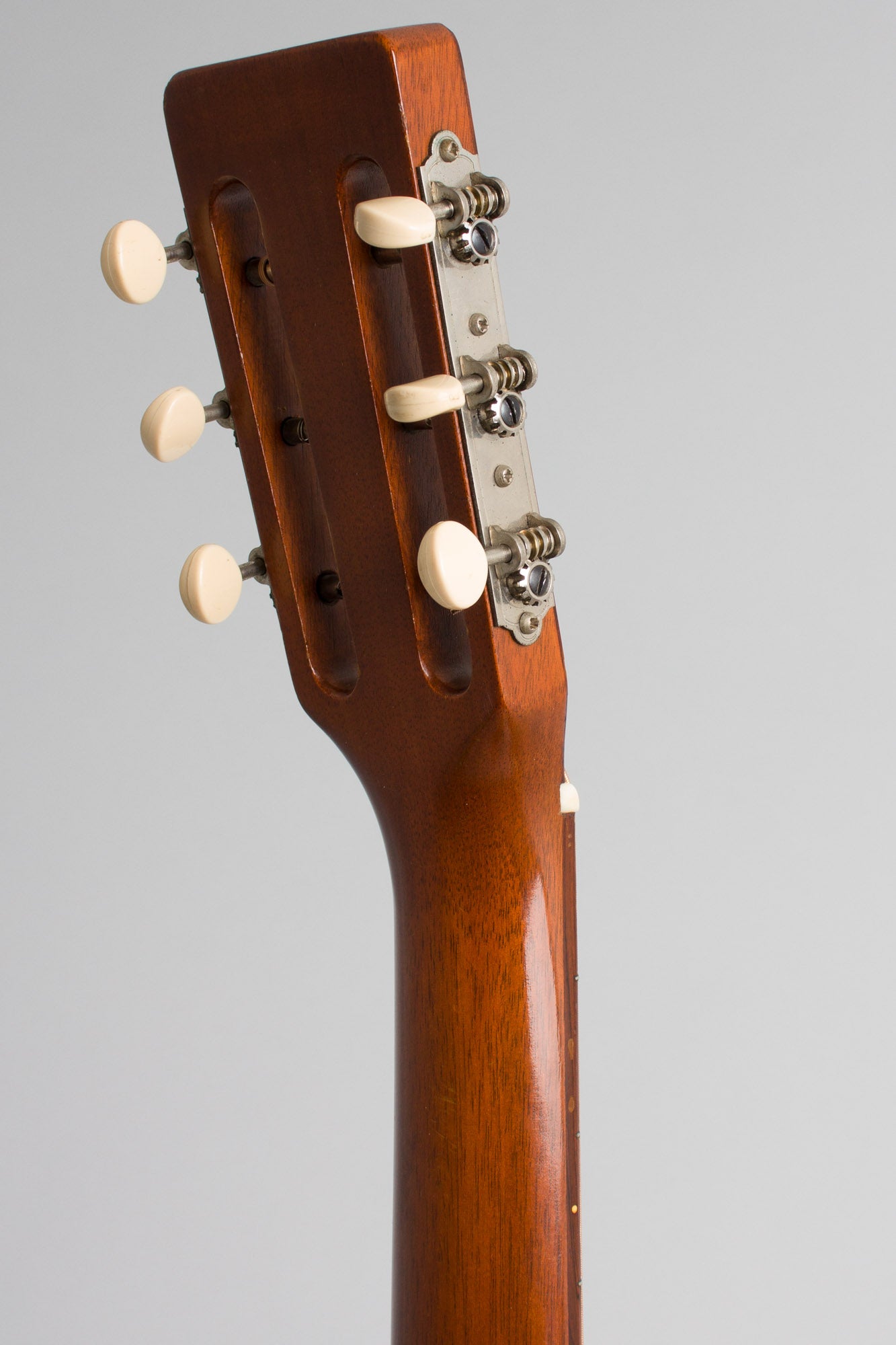 C. F. Martin 0-16NY Flat Top Acoustic Guitar (1968)