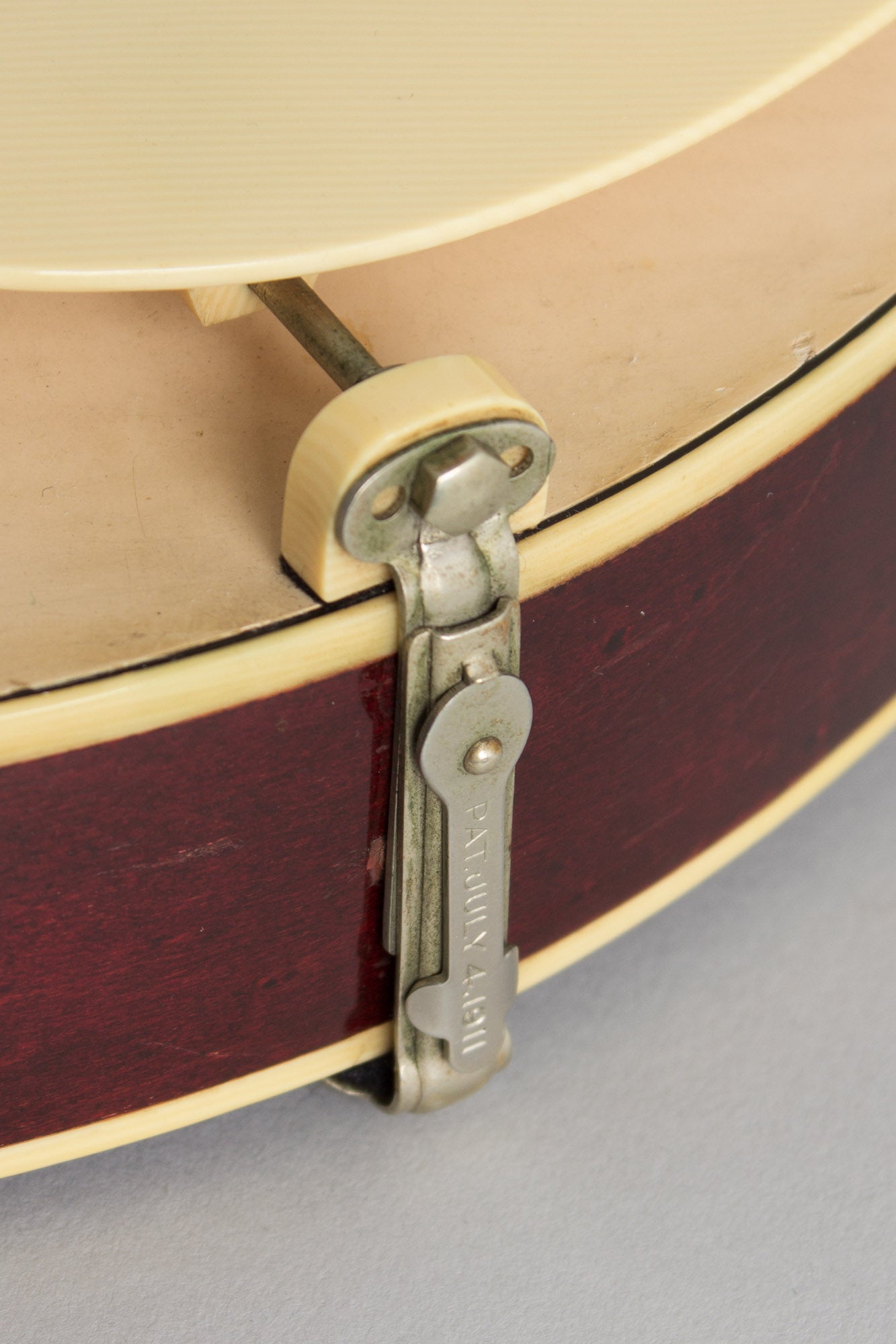 Gibson Model A-3 Carved Top Mandolin (1919)