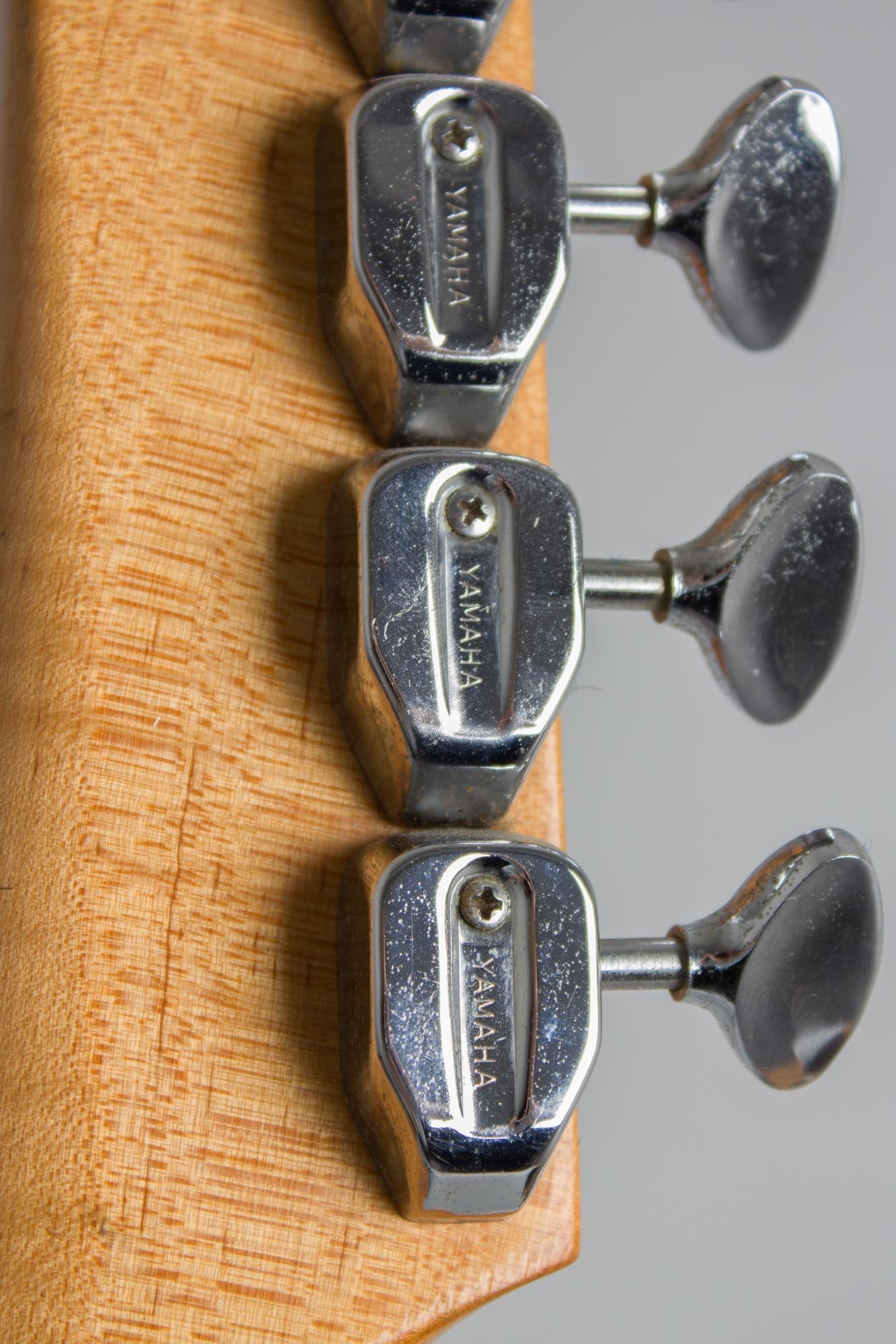 Yamaha SG-2A Solid Body Electric Guitar (1968)