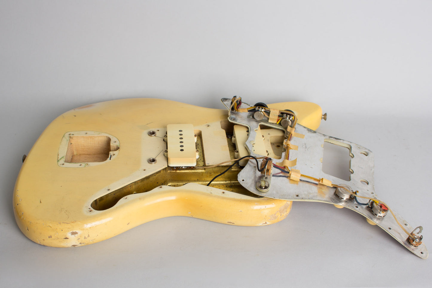Fender Jazzmaster Solid Body Electric Guitar (1963)