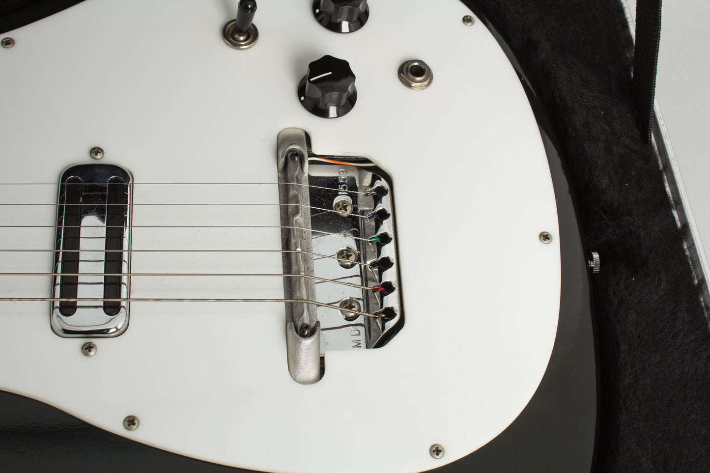 Rickenbacker Model 420 Solid Body Electric Guitar (1973)