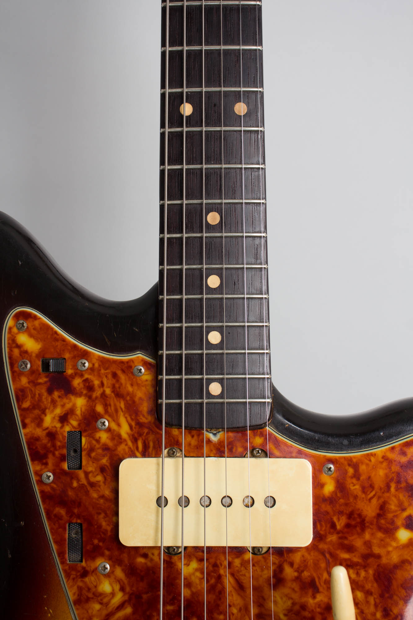 Fender Jazzmaster Solid Body Electric Guitar (1962)