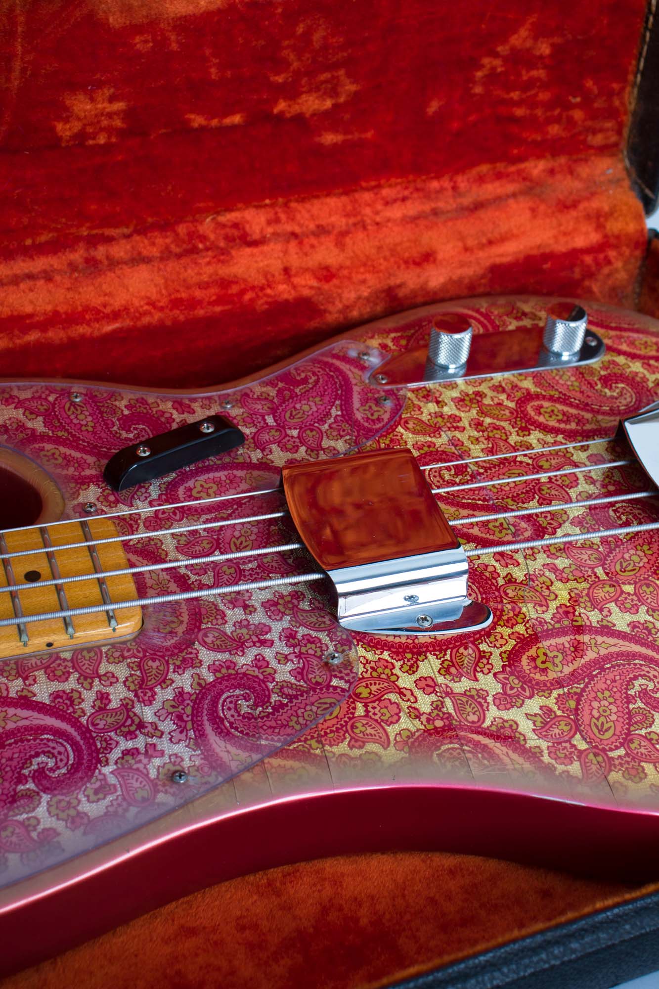 Fender Telecaster Bass Pink Paisley Solid Body Electric Bass Guitar (1968)