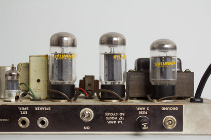 Fender Vibrolux 6G11A Tube Amplifier (1961)