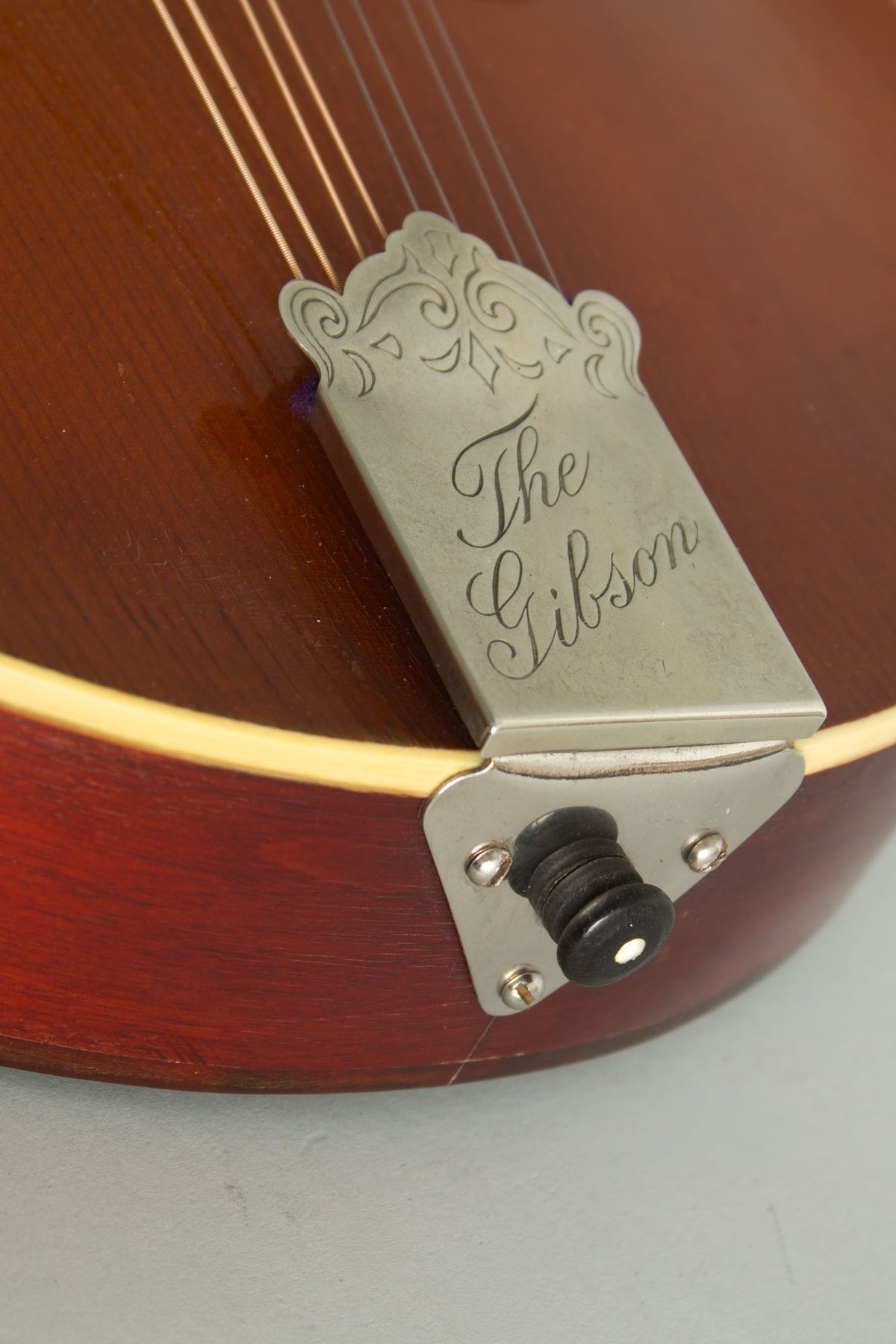 Gibson Style A-1 Carved Top Mandolin (1915)