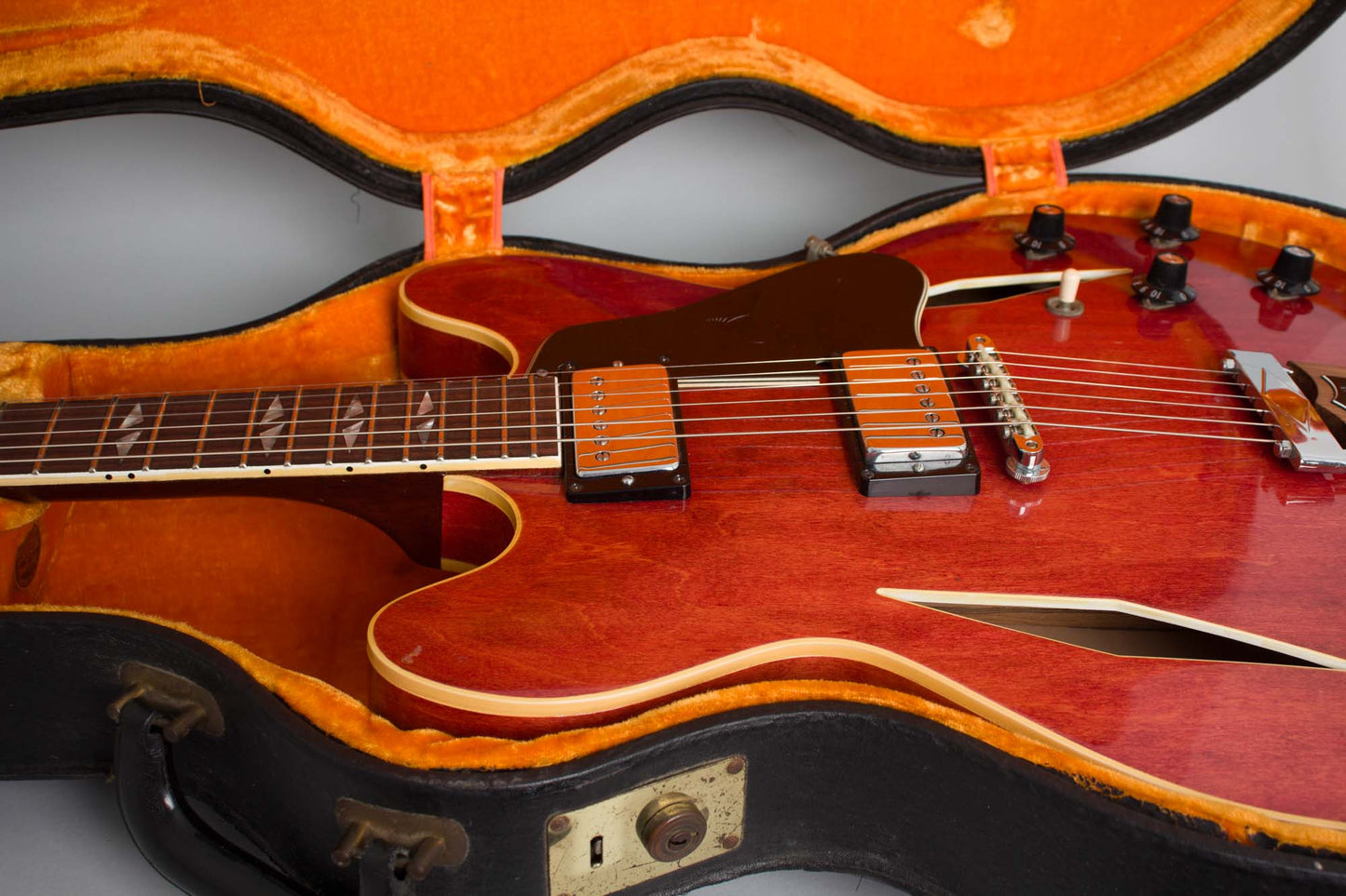Gibson Trini Lopez Standard Semi-Hollow Body Electric Guitar (1967)