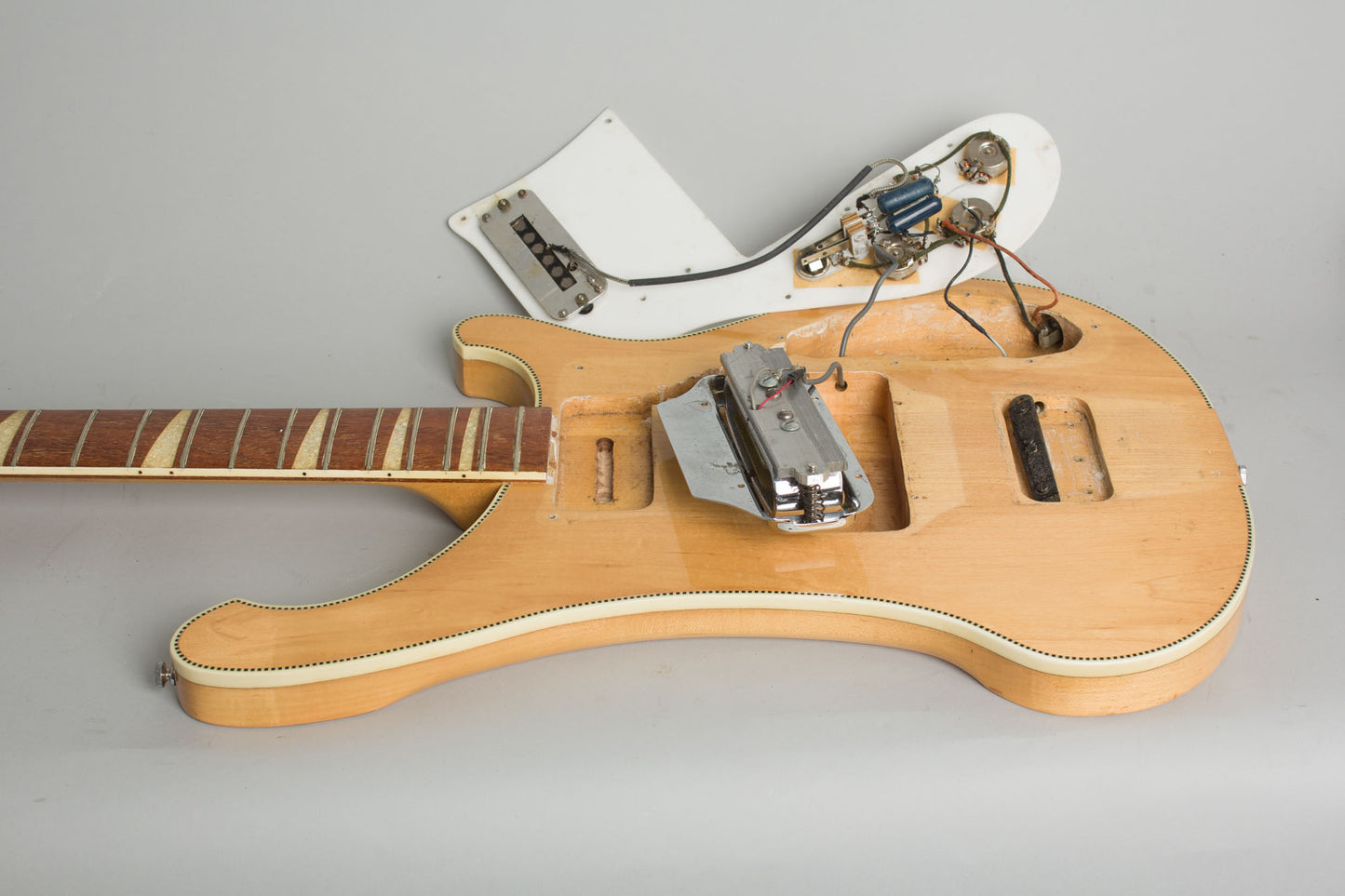 Rickenbacker Model 4001 Owned By Geddy Lee Solid Body Electric Bass Guitar (1968)