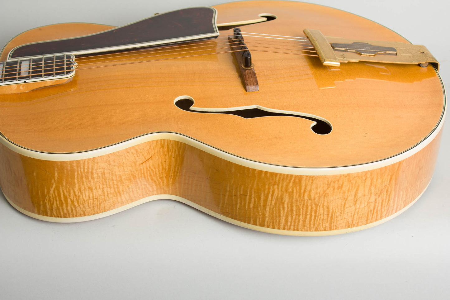 Gibson L-5N Arch Top Acoustic Guitar (1941)