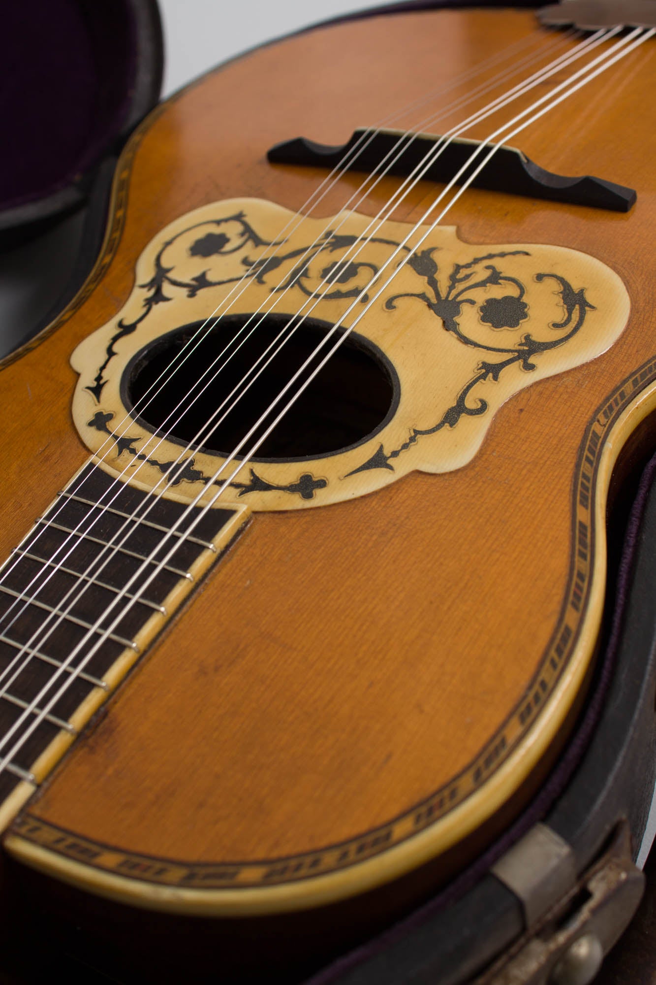 Anastasios Stathopoulo Perfectone Model 25 A.8. Arch Top Mandolin (1913)