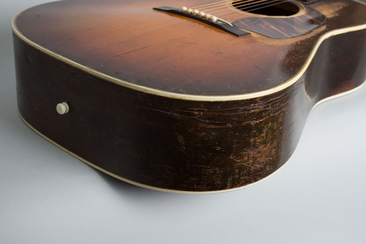 Gibson J-45 Banner owned and played by Bob Jones Acoustic Guitar (1943)