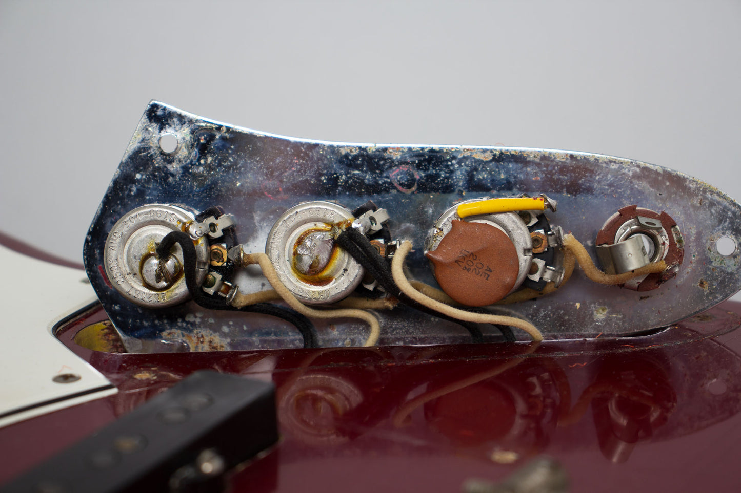 Fender Jazz Bass Solid Body Electric Bass Guitar (1966)