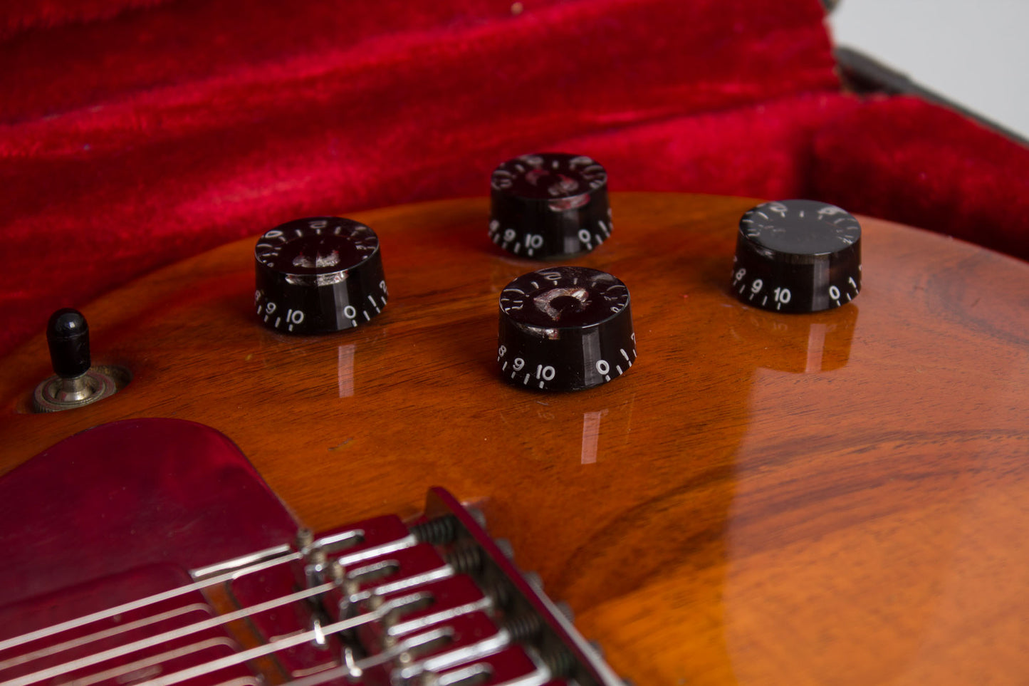Travis Bean TB-1000A, from the Wilco Loft Collection Solid Body Electric Guitar (1975)