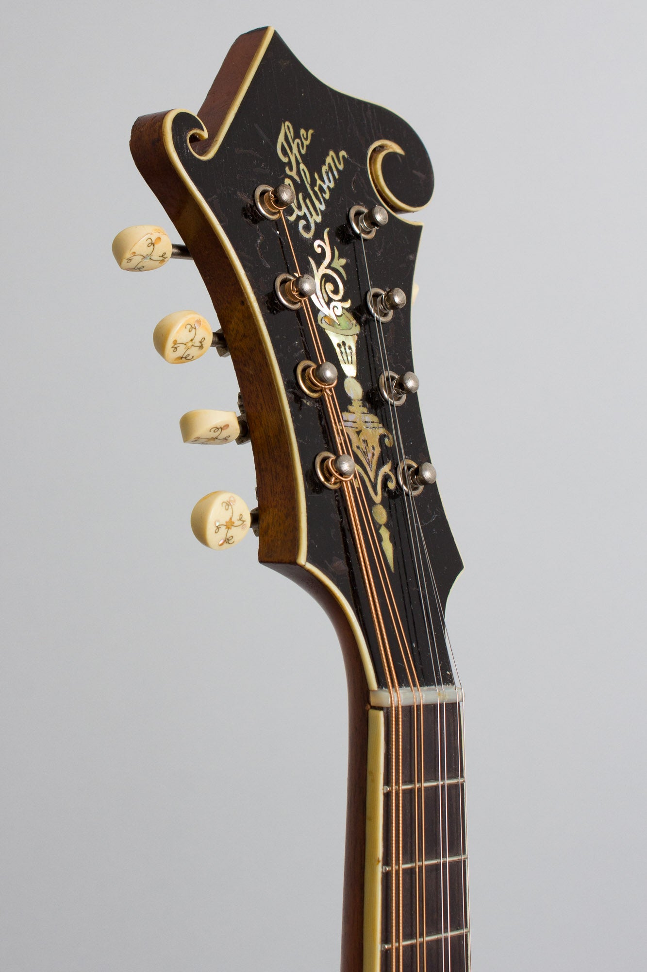 Gibson F-4 Carved Top Mandolin (1913)