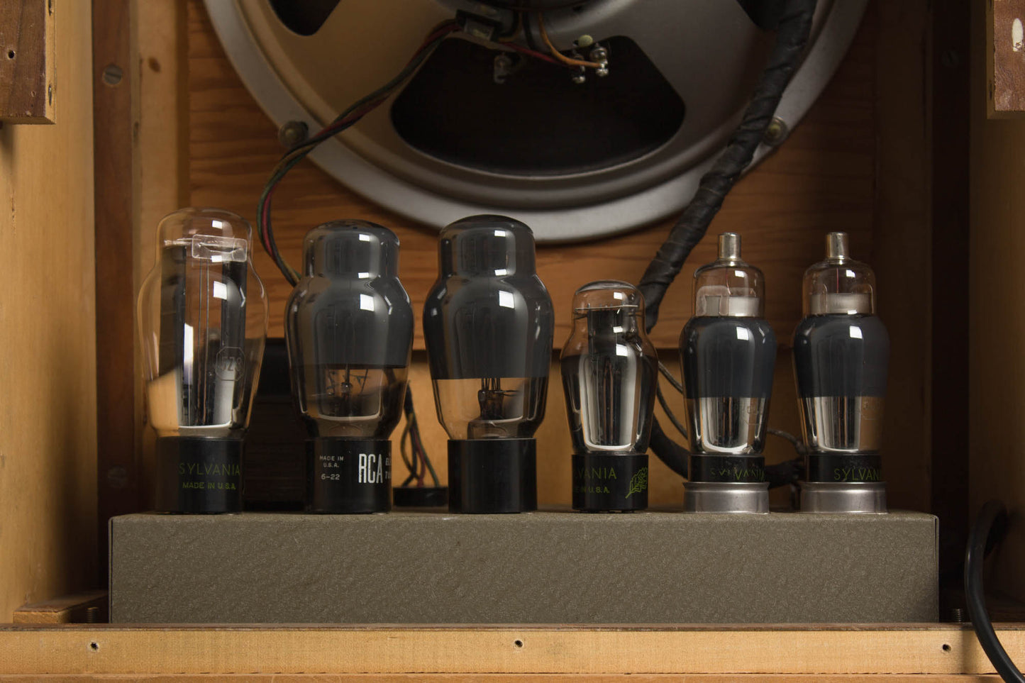 Epiphone Electar Zephyr Small Combo Tube Amplifier (1948)