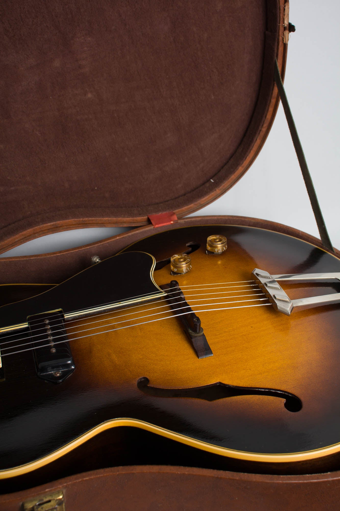 Gibson ES-175 Arch Top Hollow Body Electric Guitar (1953)