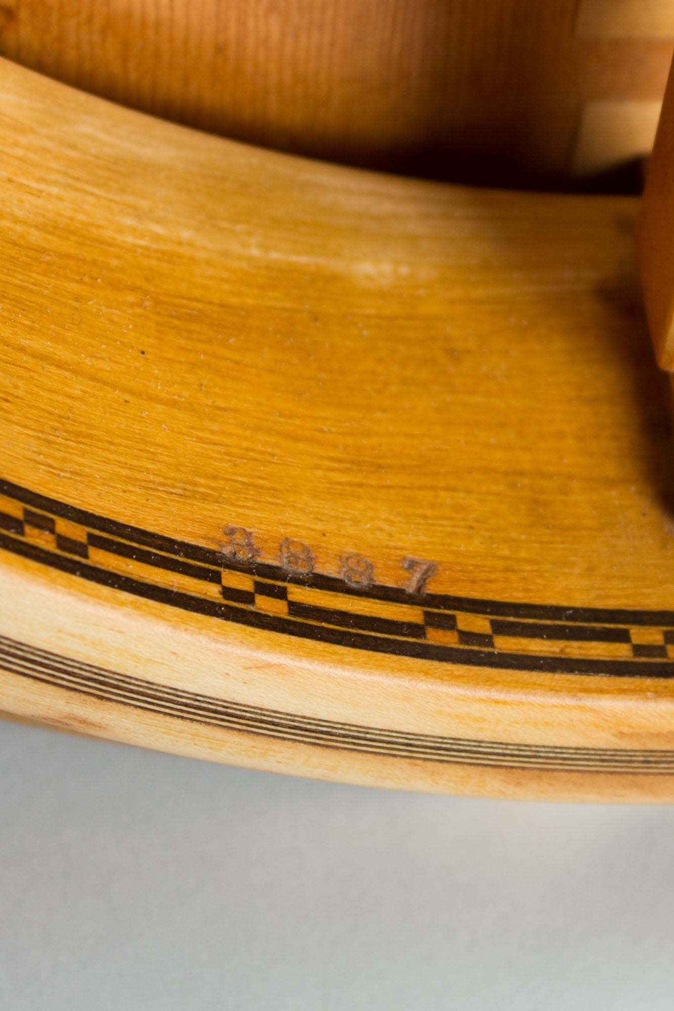 Paramount Tenor Harp Style E Wood Top Banjo (1924)