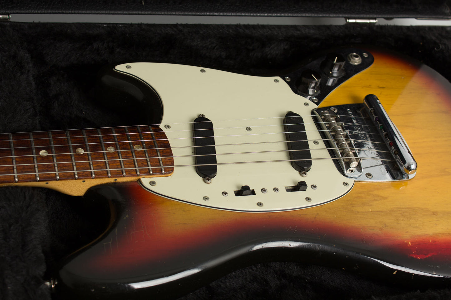 Fender Mustang Solid Body Electric Guitar (1977)