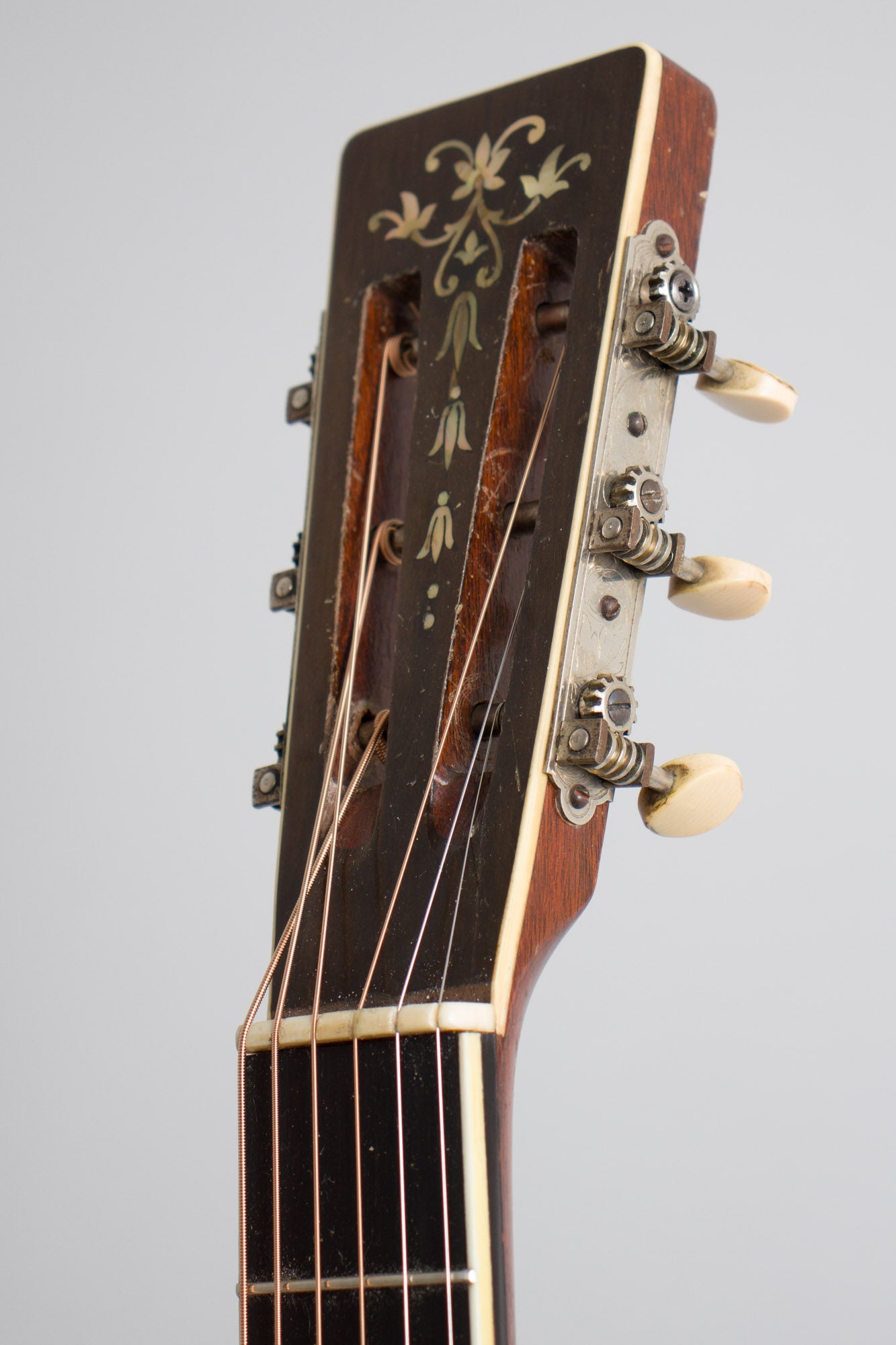 Larson Brothers Wm. Stahl Solo Style # 8 Flat Top Acoustic Guitar (1930)