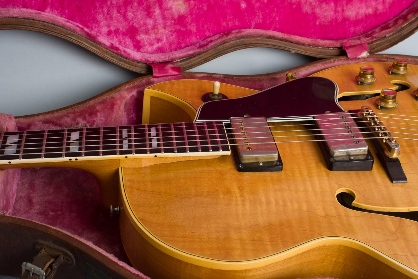 Gibson ES-350TN Thinline Hollow Body Electric Guitar (1962)