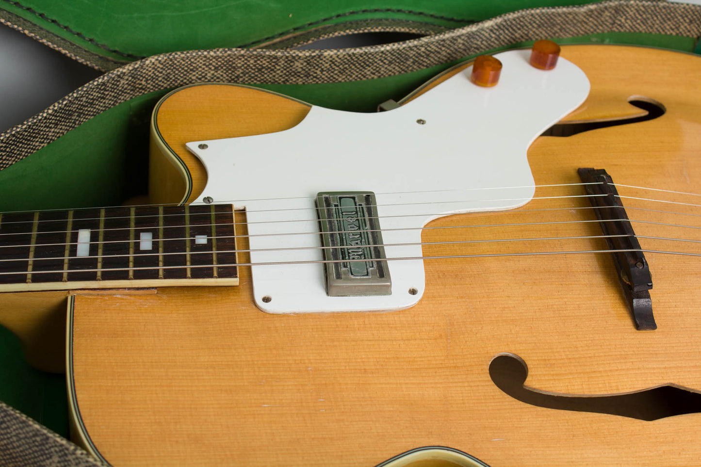 Kay Marvel Model 276E Arch Top Hollow Body Electric Guitar (1953)