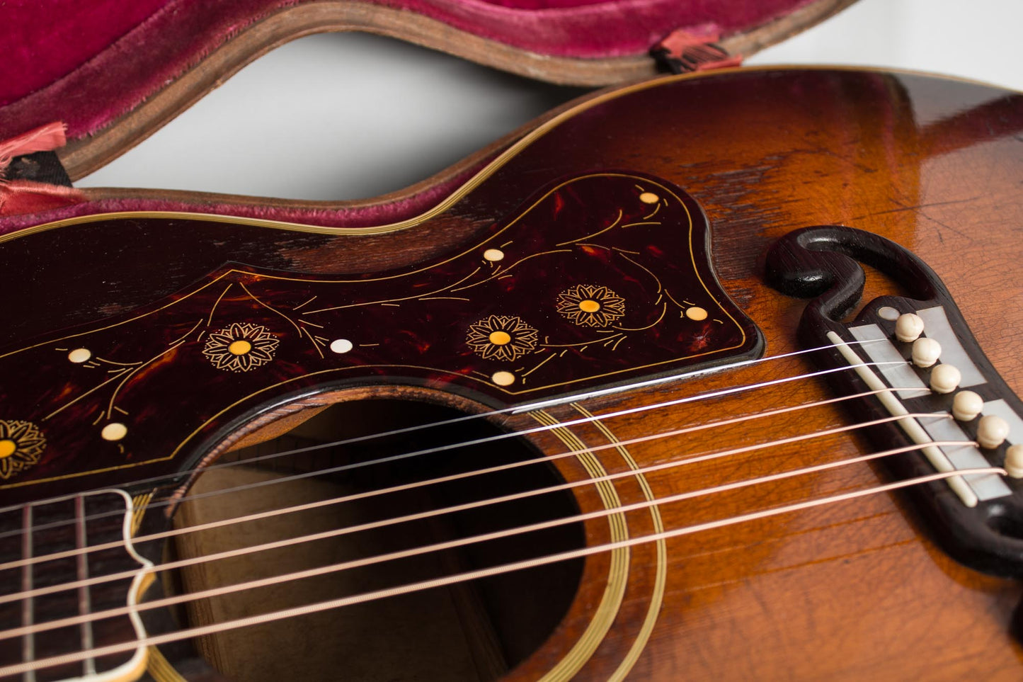 Gibson SJ-200 Flat Top Acoustic Guitar (1951)