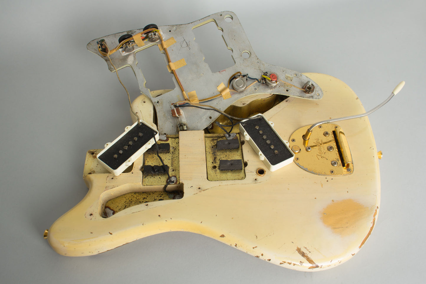 Fender Jazzmaster with gold hardware Solid Body Electric Guitar (1963)